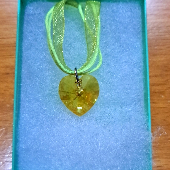 Jewelry - Hot Sunglasses Crystal Heart Necklace